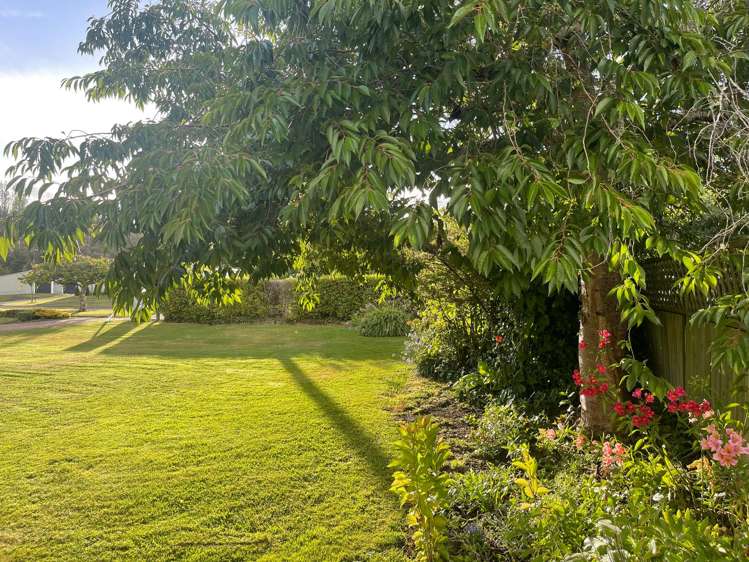 20 Paraekaretu Street_2