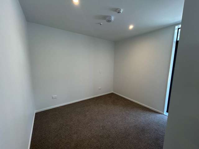 2/12 Treasure Lane Te Atatu South_4