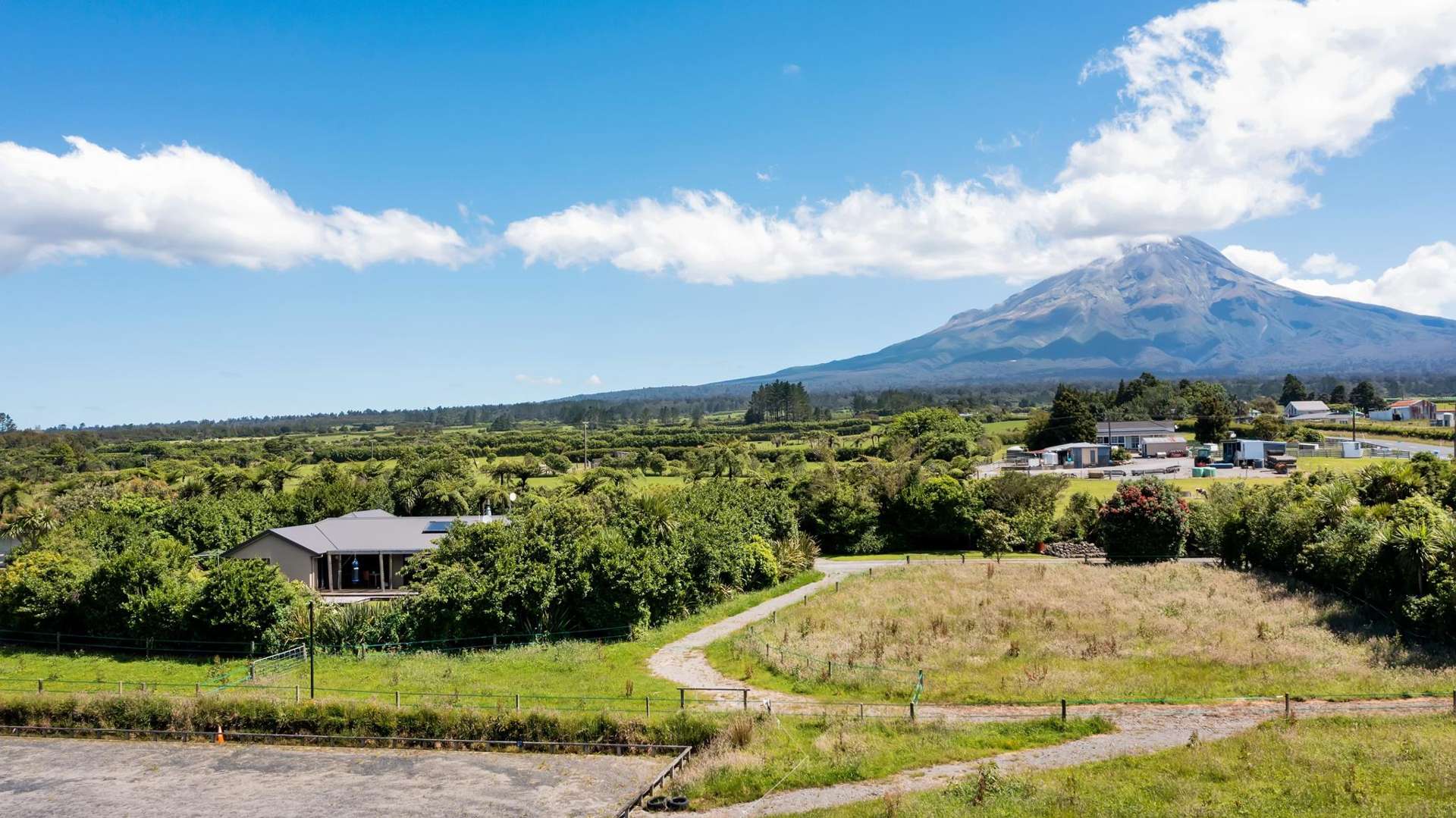 1955 Egmont Road Kaimiro_0