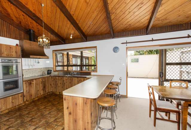 242 Baylys Coast Road Dargaville_3
