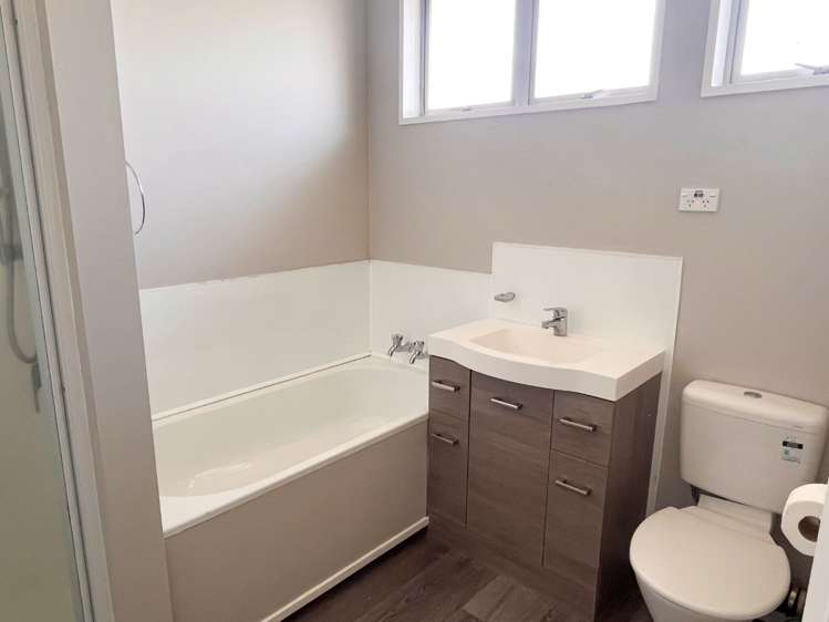 58 Frankleigh Street Somerfield_8