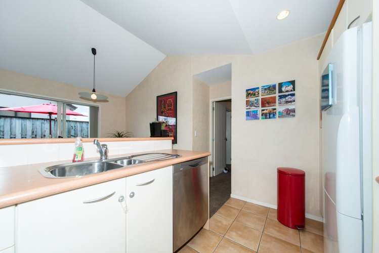 71 Riverton Drive Randwick Park_12