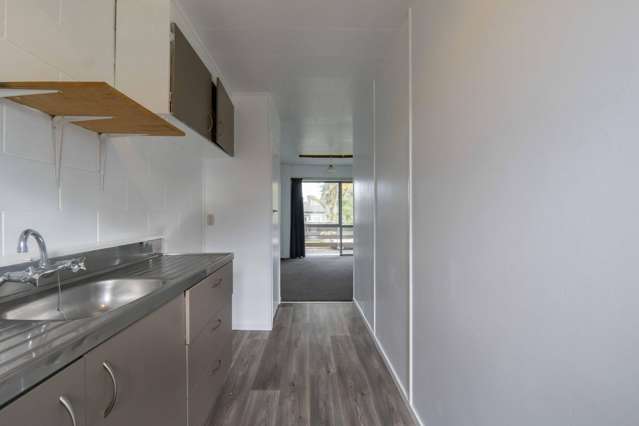 2/16 Thames Street Claudelands_3