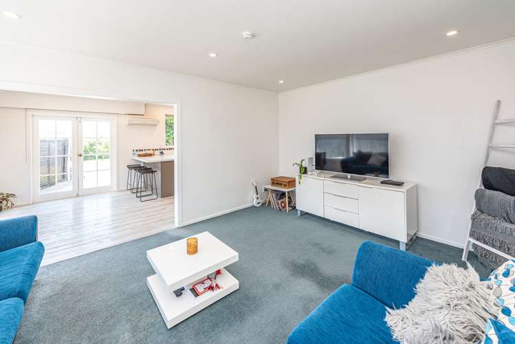 82 Lincoln Road Springvale_6