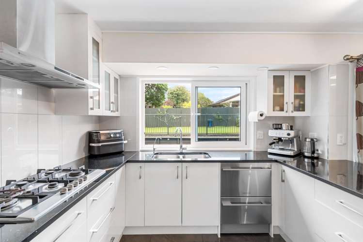 174 Prince Regent Drive Farm Cove_6