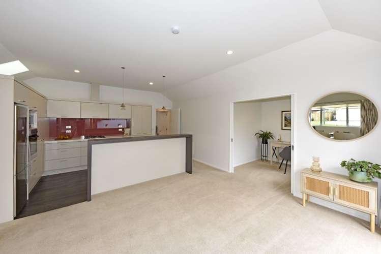 75 Beechwood Drive Northwood_11