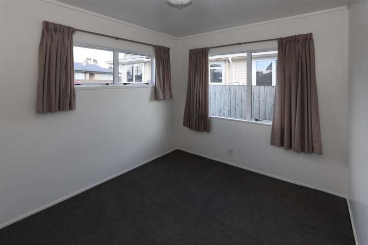1 Logan Street Fairy Springs_10