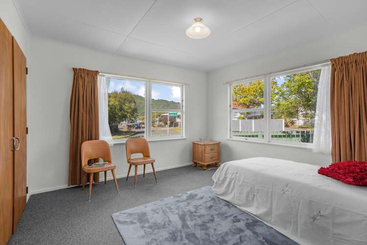 7 Hamstead Street Wainuiomata_12