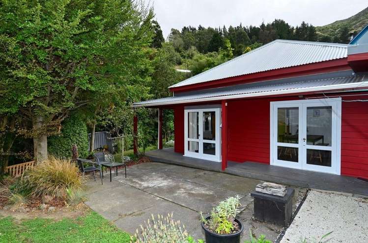 50 Hawkhurst Road Lyttelton_14