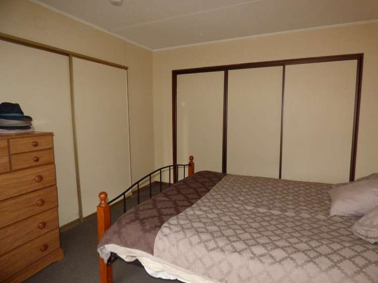 6 Stirling Place Marchwiel_9