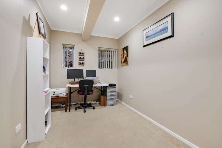 35 Roberts Road Matakatia_22