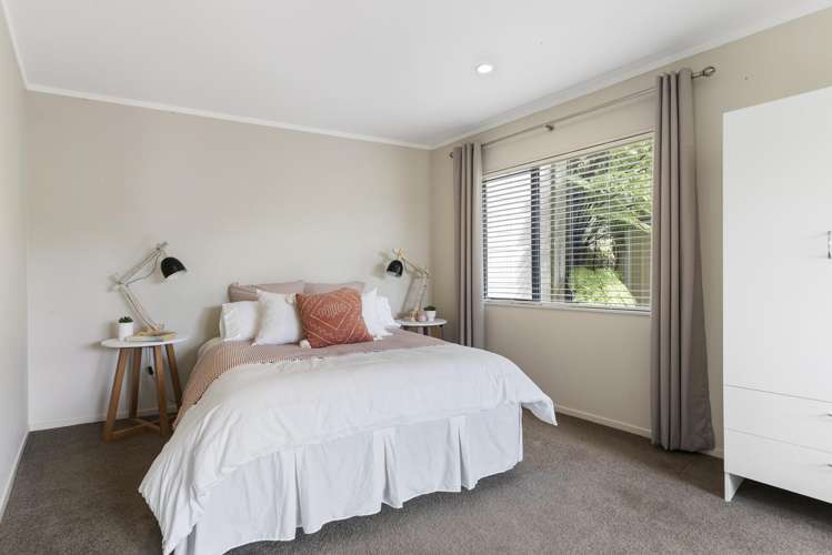 111 Churton Drive Churton Park_9