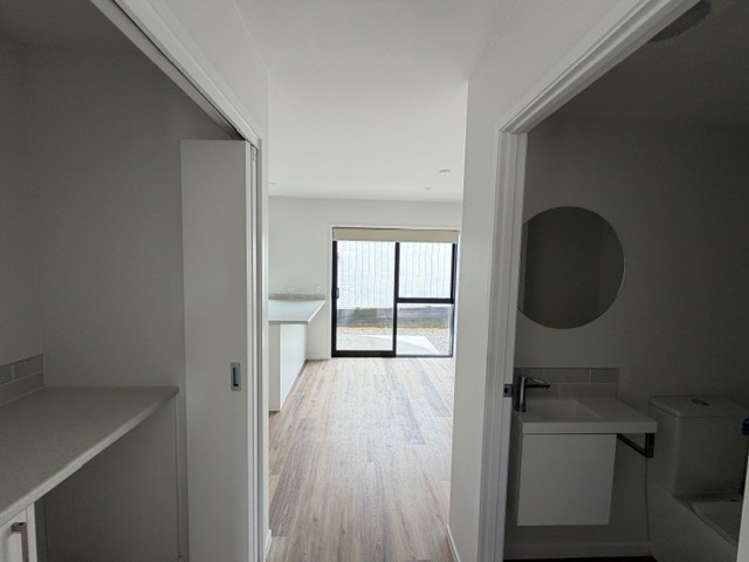 93A Boucher Avenue 11555_11