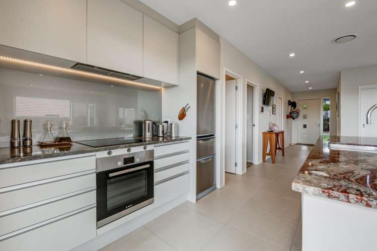 10 Discovery Drive Gulf Harbour_7