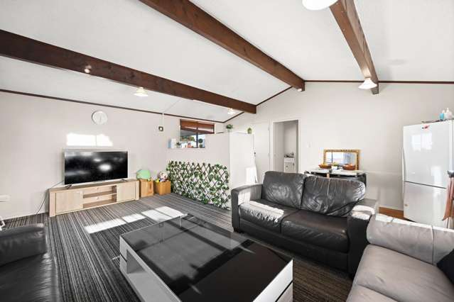 61A Carrington Avenue Silverdale_2