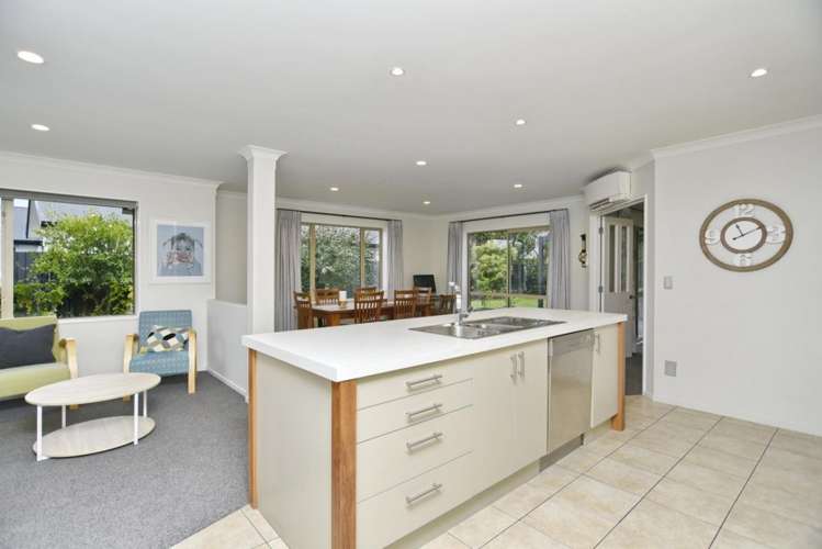 11 Springside Place Redwood_12