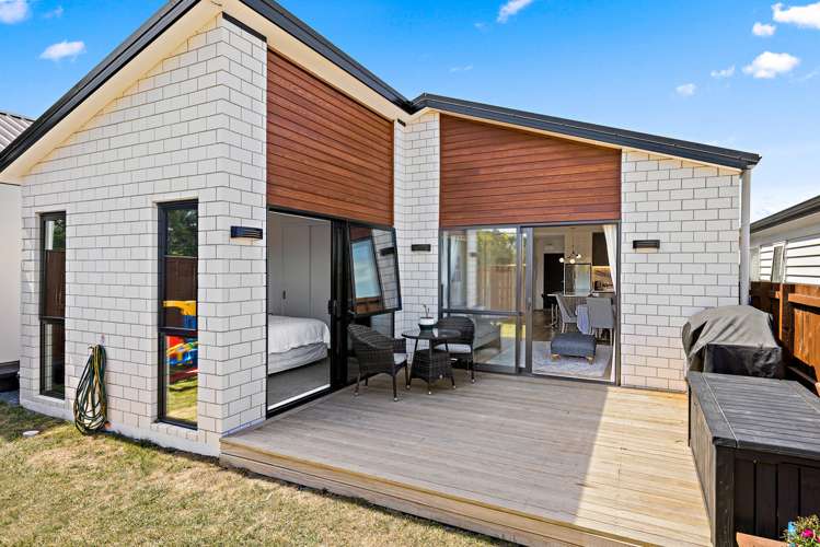 13 Matakohe Road Westgate_11