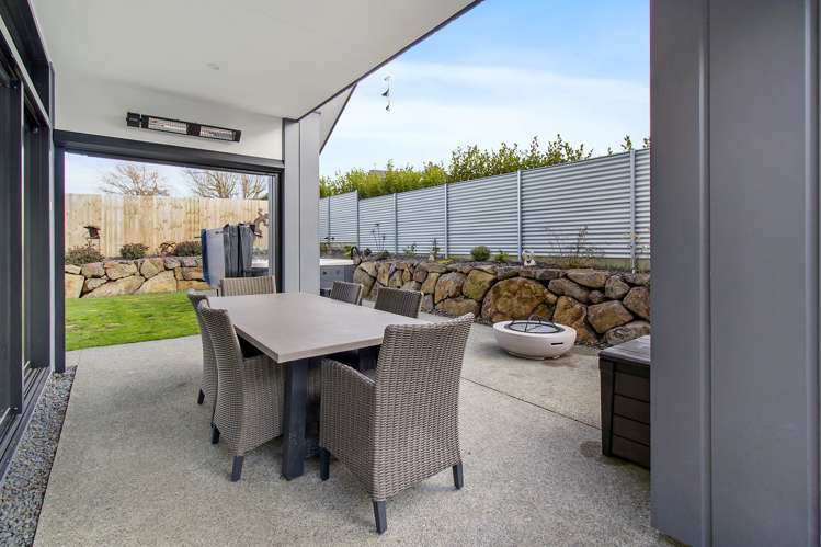 54 Meadowstone Street Gleniti_20