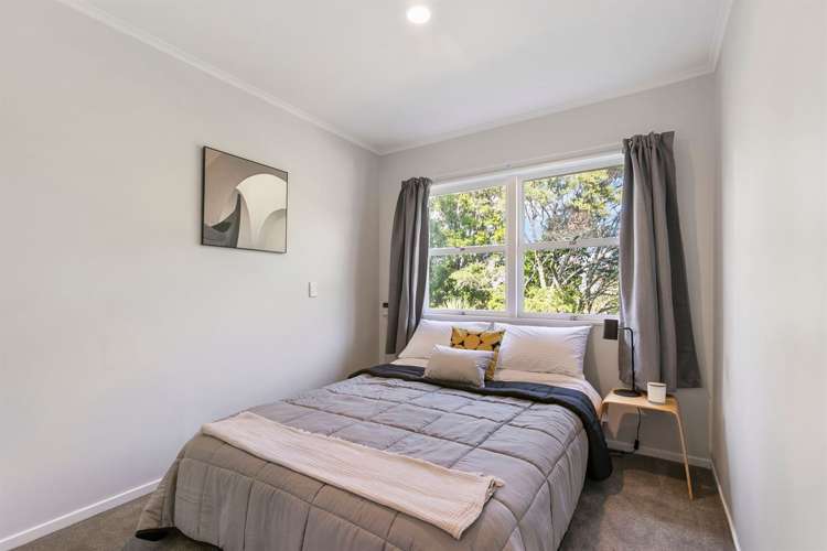 1/618 Glenfield Road Bayview_8