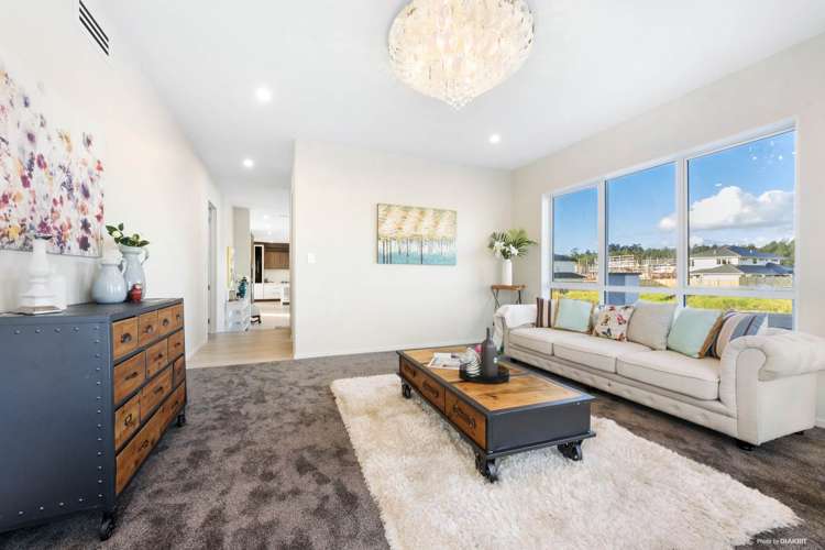 20 Horsefields Drive Flat Bush_9