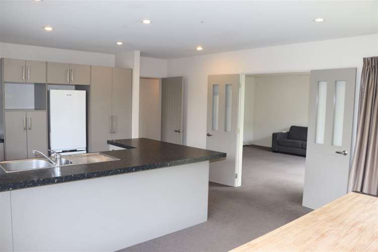 1 Temple Avenue Lincoln_3