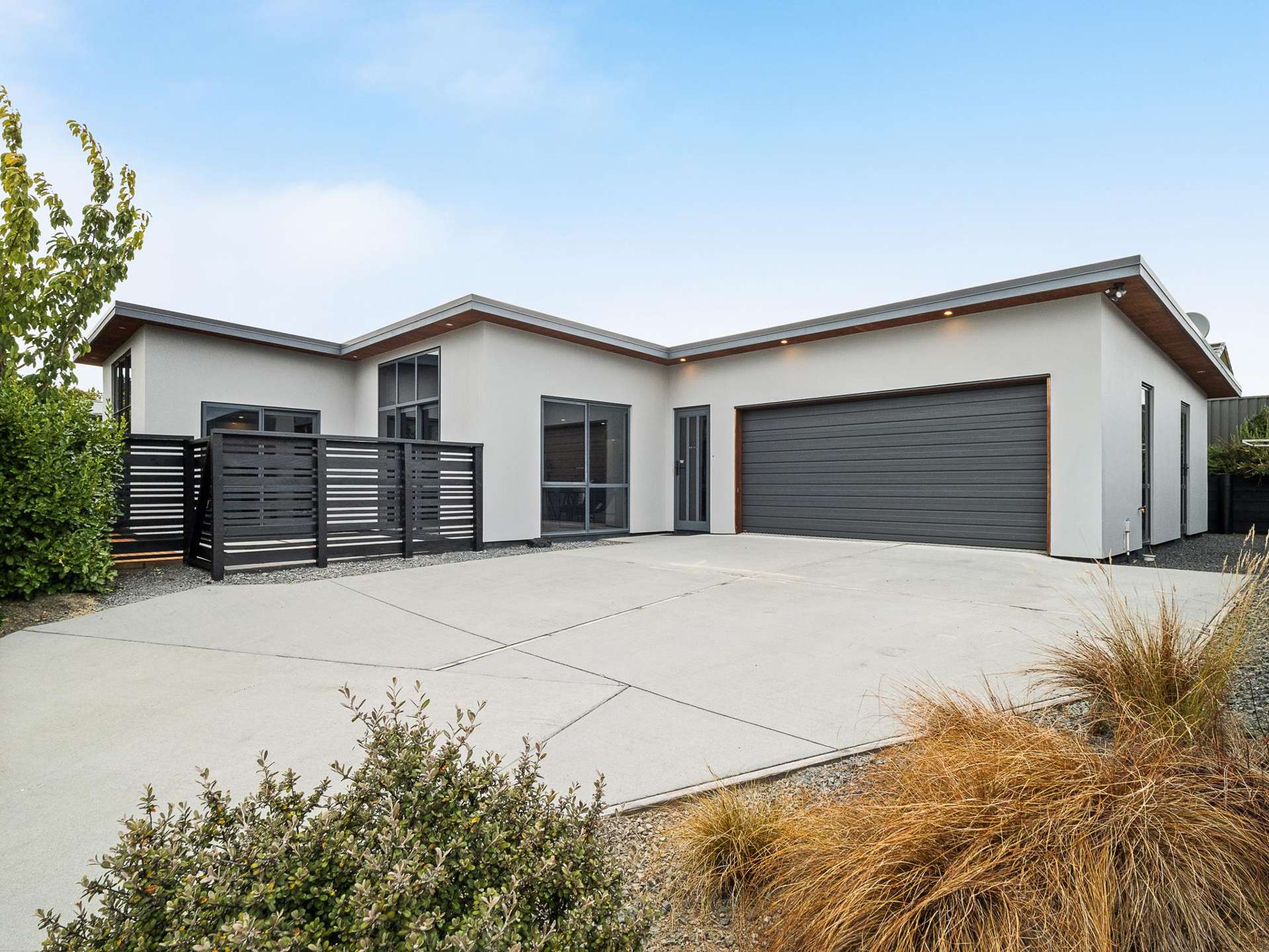 8 Catalina Lane Waldronville_0