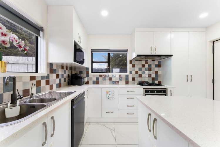 1/36 West Coast Road Glen Eden_5