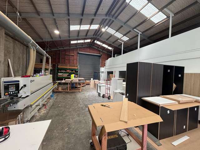 122 Gracefield Road Lower Hutt_3