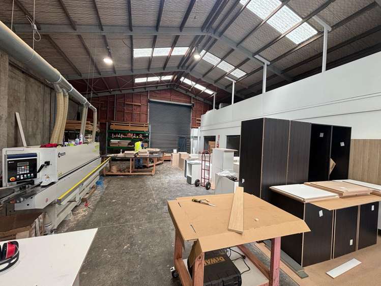 122 Gracefield Road Lower Hutt_3