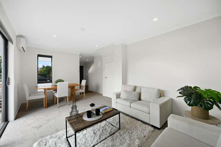 2/85 Cameron Road Hamilton East_13