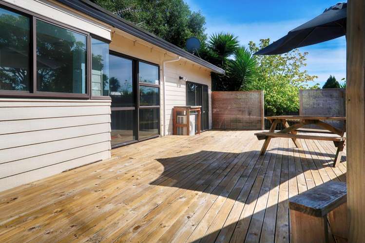 1 Muirfield Street Wattle Downs_1