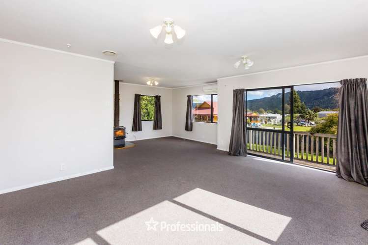 1 Monarch Grove Maoribank_2