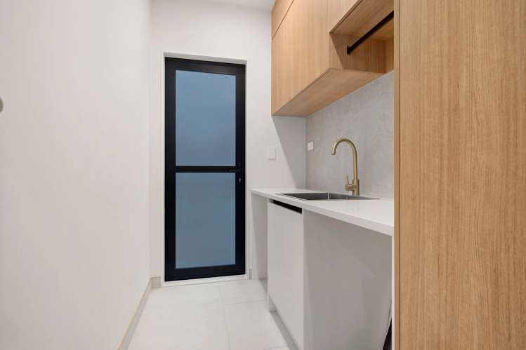 49 Awa Uru Road Orewa_4