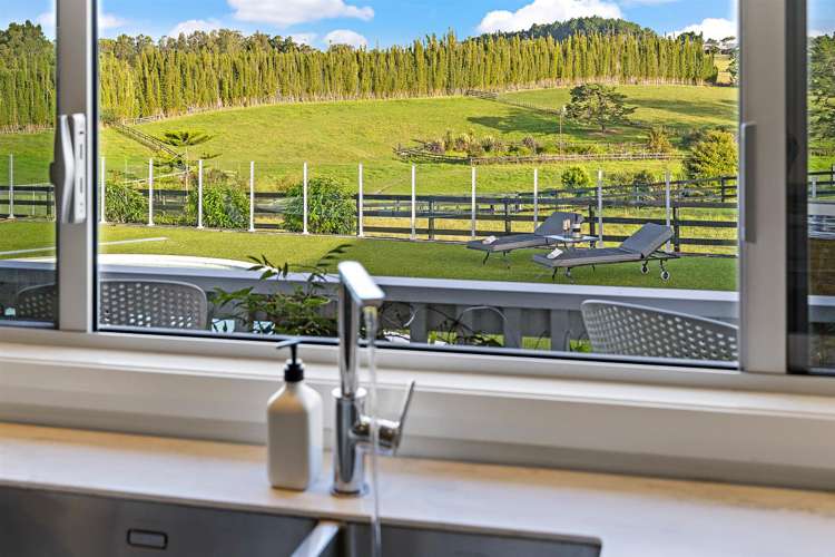 145 Hanham Road Kumeu_13