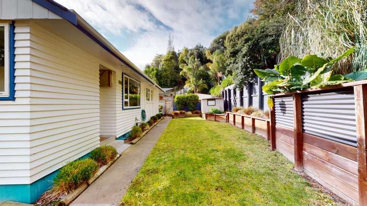 18 Mount View Road Bastia Hill_23