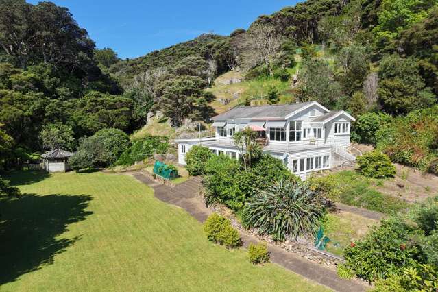 - Stockyard Bay Kawau Island_3