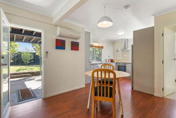 22 Taitua Drive Te Atatu South_18