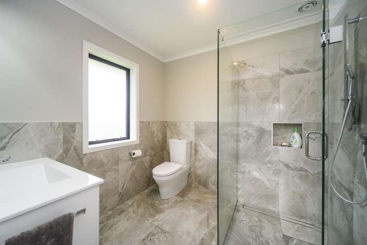 96 Pharazyn Street Feilding_16