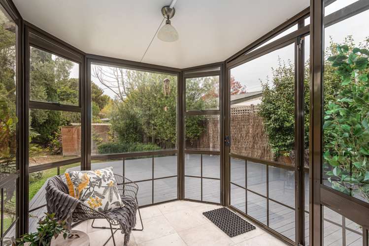 405 Avonhead Road Avonhead_12