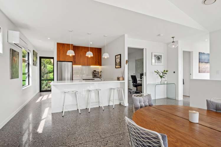 11 McKellar Drive Jacks Point_13