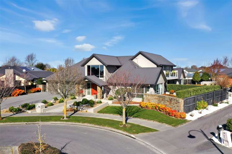 4 Country Place Allenton_39