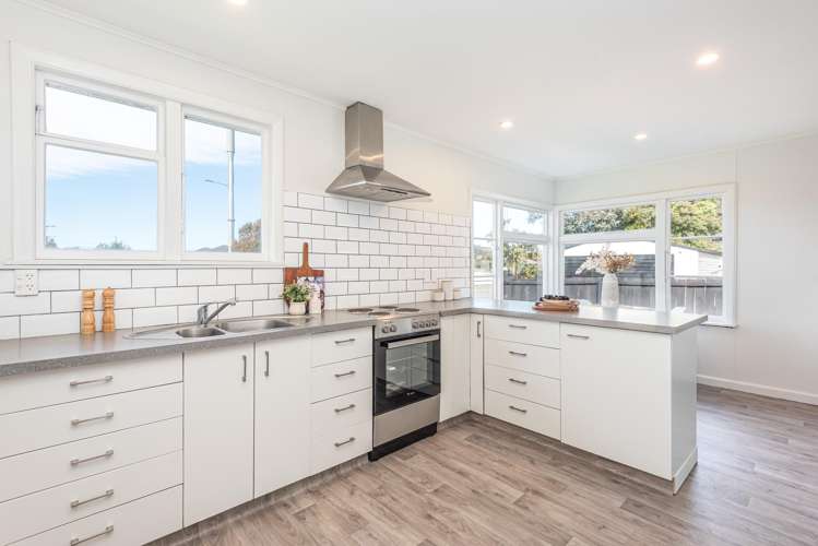 329 Wainoni Road Avondale_3