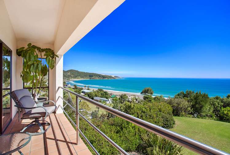 38 Tasman Heights Ahipara_24