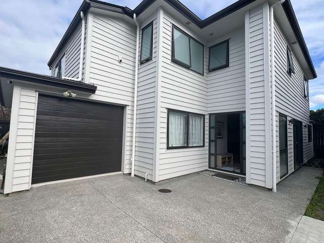 Large Family Home - Heart of Auckland