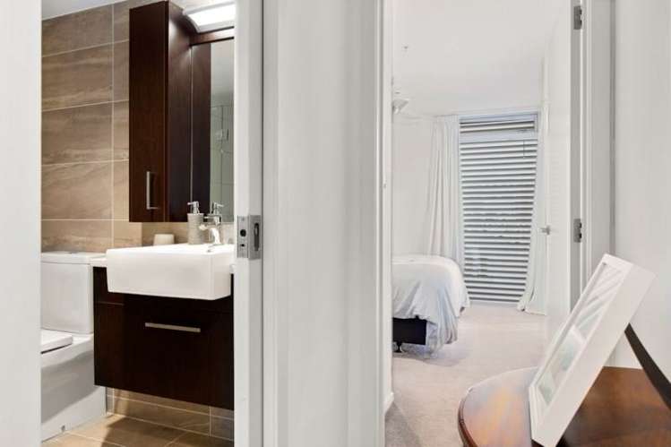 309/15 Rendall Place Eden Terrace_12