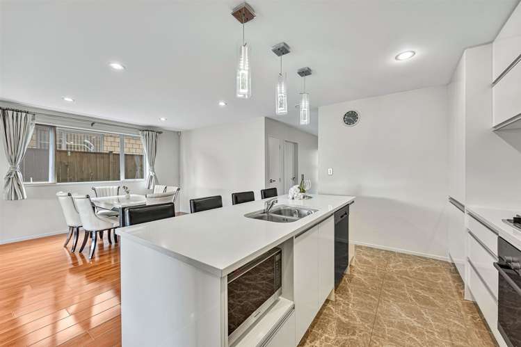 388 Ormiston Road Flat Bush_7