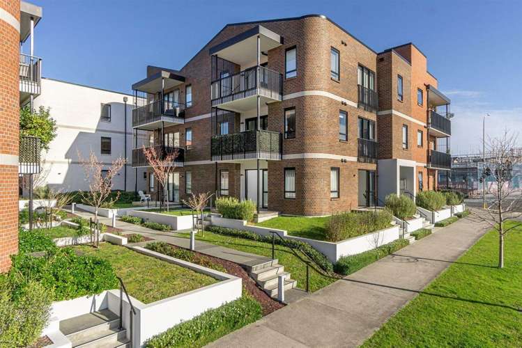 G01/75 Hobsonville Point Road Hobsonville_14