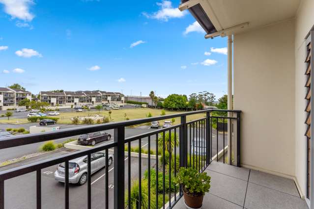 Private Main Balcony Facing North