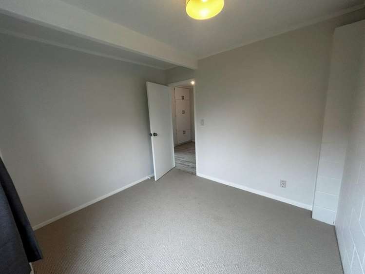 26 Gordon Road 11229_7