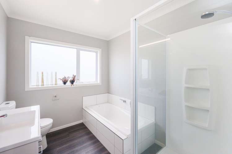 23 Sandown Avenue Himatangi Beach_12